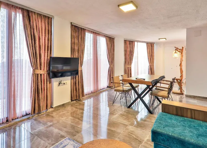 فيلة Myra كاس